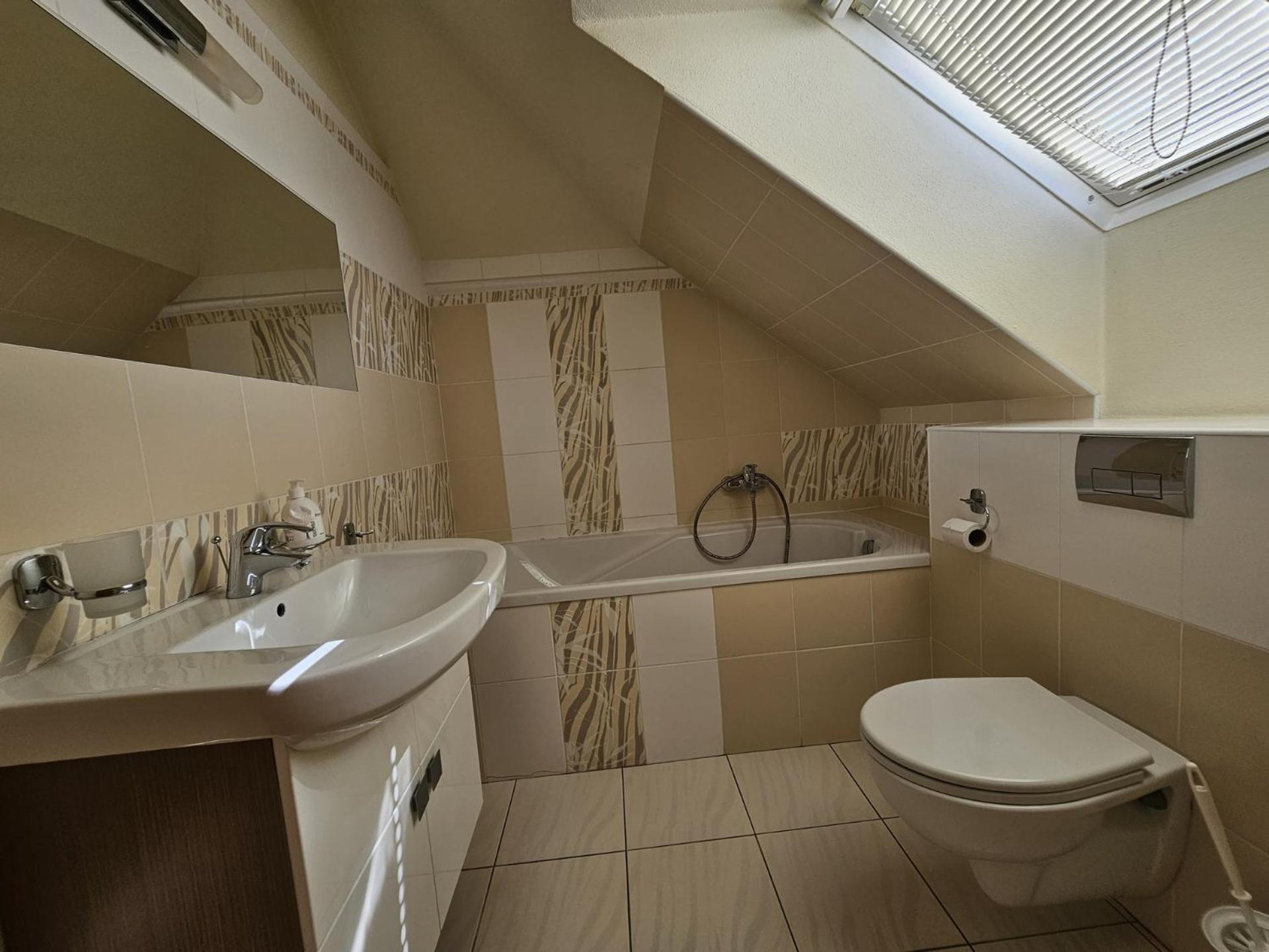 Penzion Pod Krivanom Liptovský Hrádok Extérieur photo